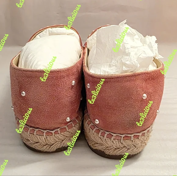 CHANEL 17B SUEDE PEARL PINK ESPADRILLES SIZE 38 *PRE-OWNED* - Picture 4 of 13